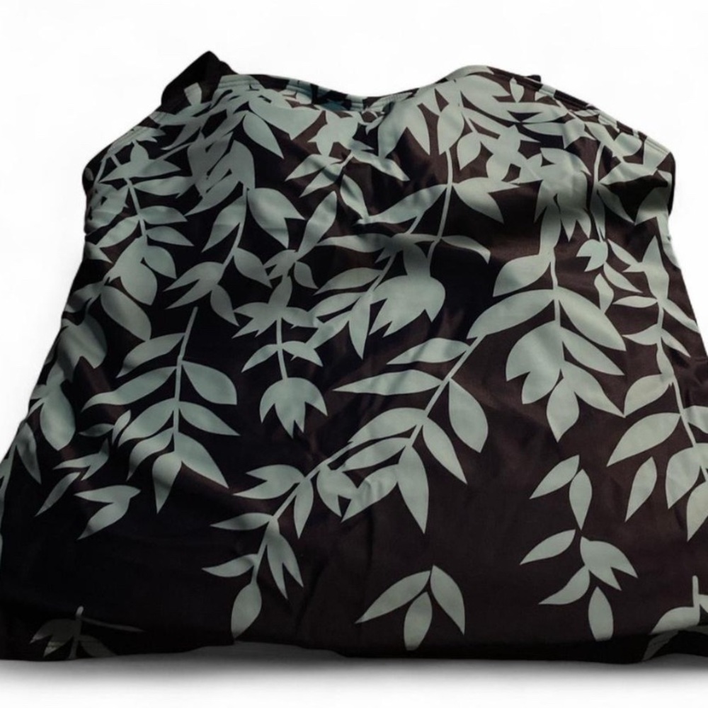 Black and White Leaf Print Top